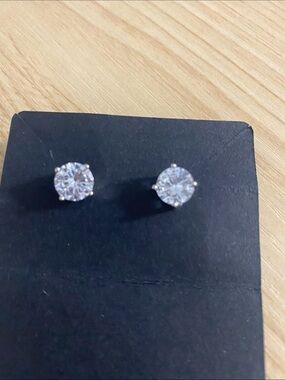 925 Sterling Silver 5mm Classic Cubic Zirconia Round Stud Earrings - Silver Tone